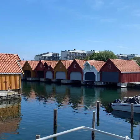 With Boat Apartament Spangereid