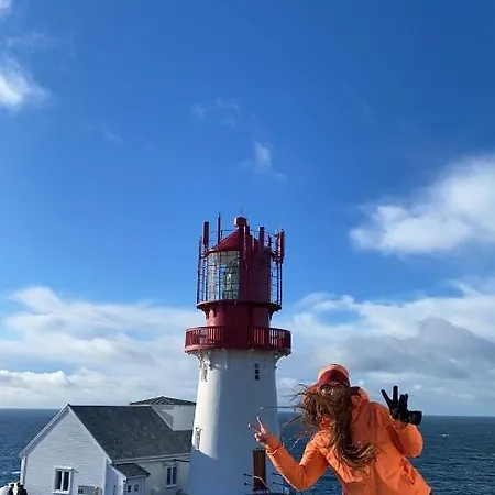 Apartament With Boat Spangereid